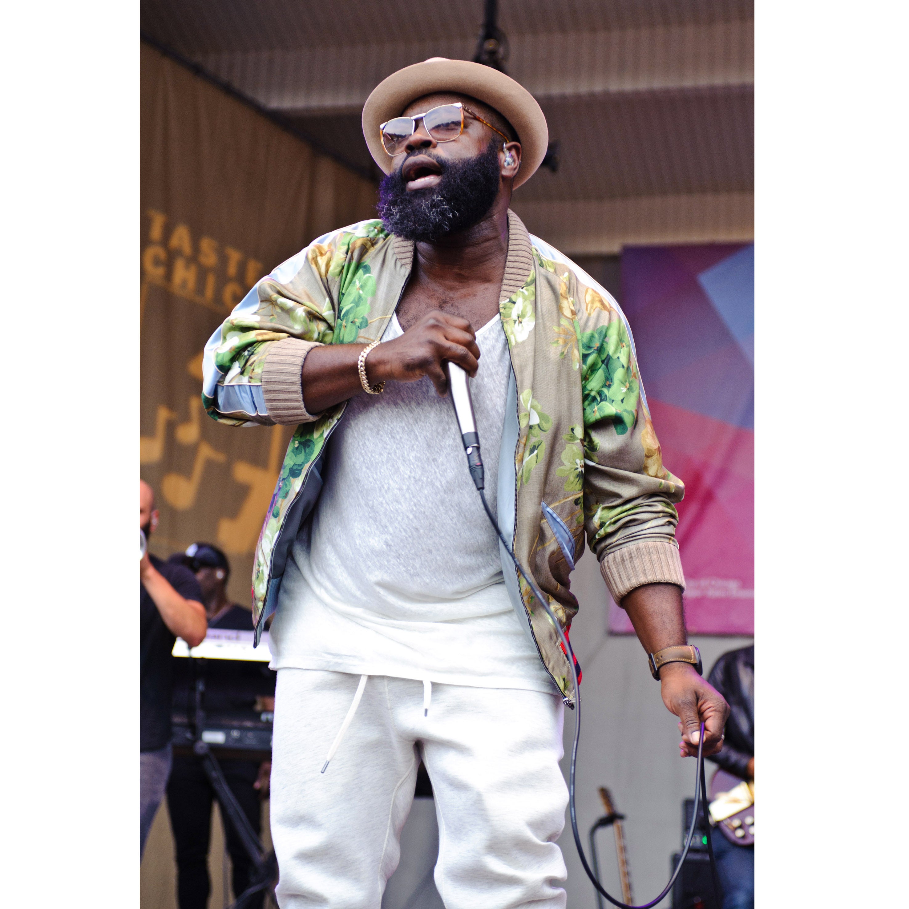 Black Thought Releases Sneaker to Celebrate 10 Years of The Roots' Picnic
